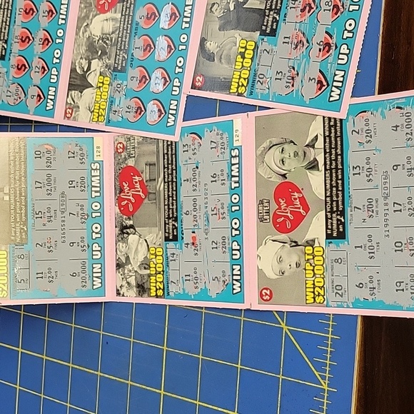 2005 I Love Lucy Stratch Off Texas Lottery Tickets For Collection Total of 8 - Picture 5 of 5